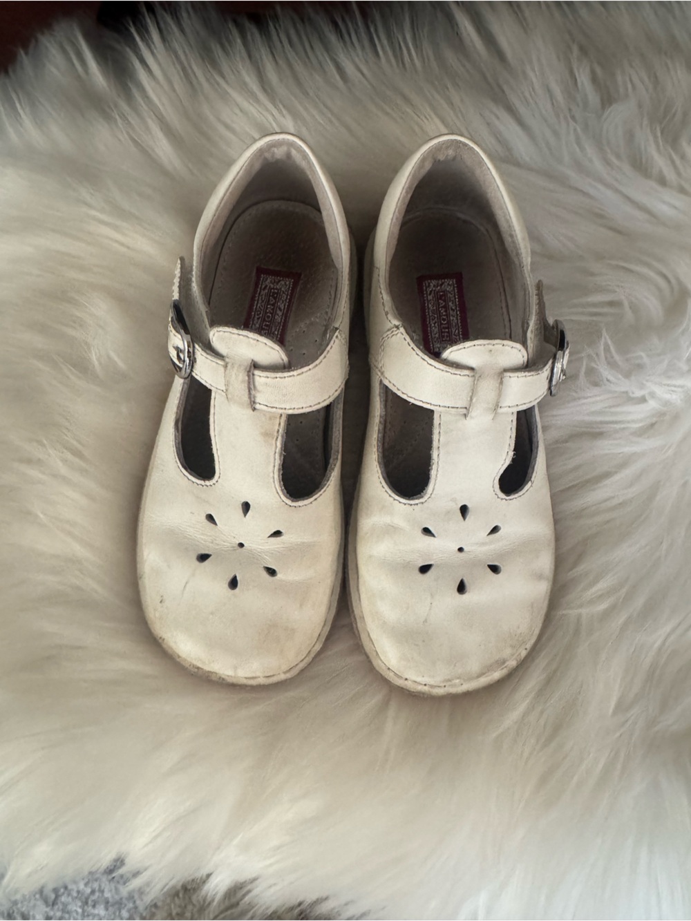 L'Amour Cream T-Strap Mary Jane Kids Shoes